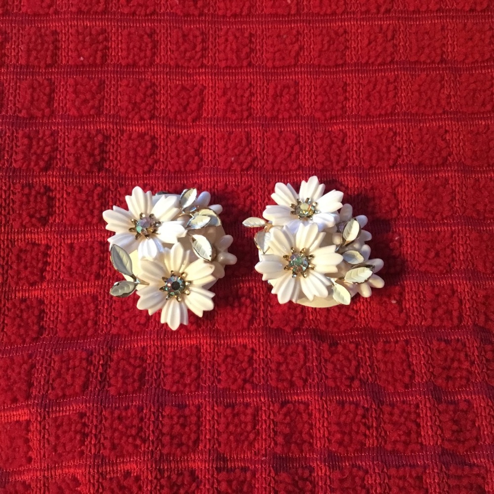 Coro flower clip-on earrings